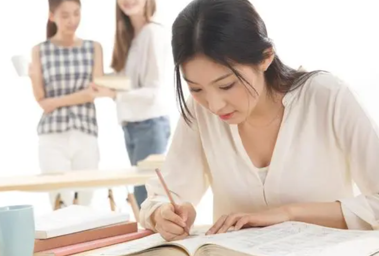 雅思面試常見(jiàn)問(wèn)題及應(yīng)對(duì)方法